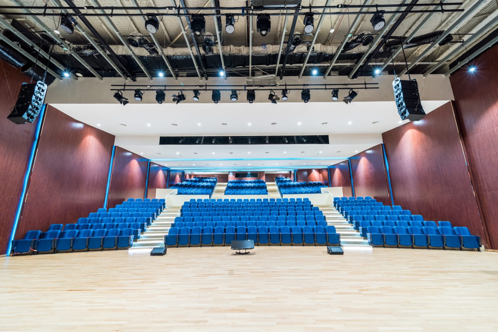 Fairview Dominus (Colour)-26