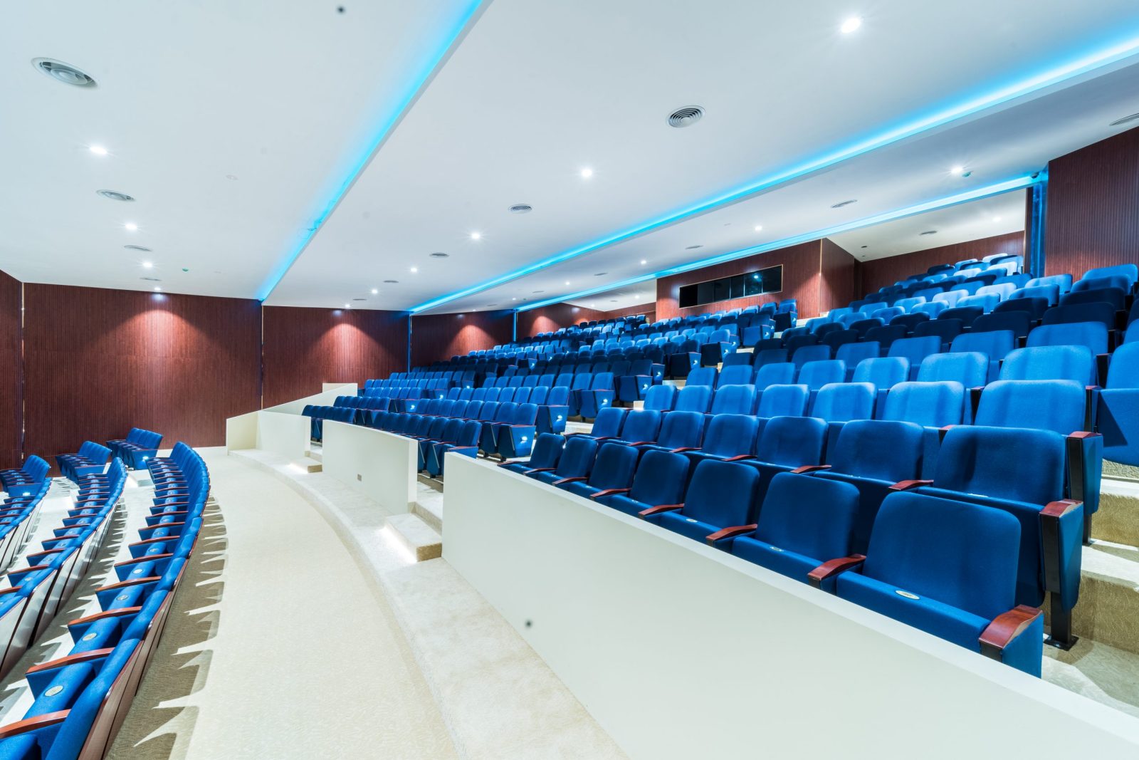 Fairview Dominus (Colour)-32